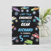 Invitation Monster Truck Anniversaire Aventure pour enfants A (Debout devant)