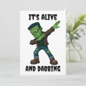 Invitation Monstre pointu est vivant et dabs pour Halloween (Debout devant)