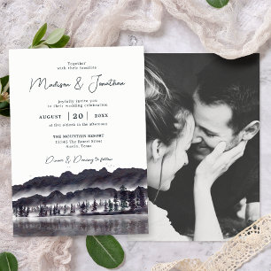 Invitation Montagnes d'arbres de pin toujours verts Photo de