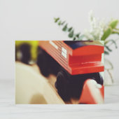 Invitation Montagnes vides de sodor "invitation" (Debout devant)