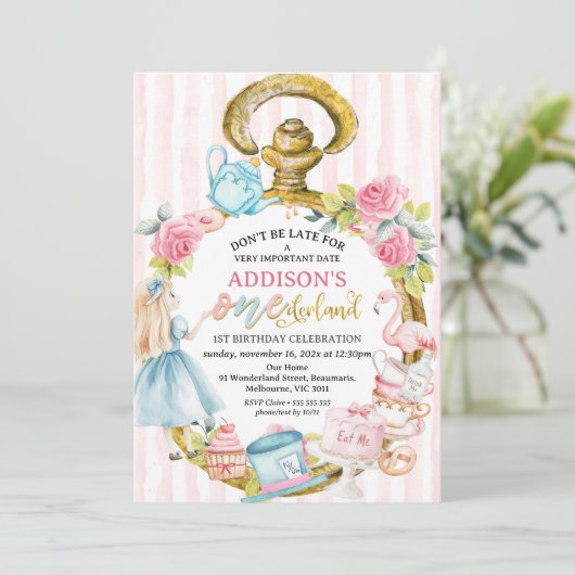 Invitation Montre rose Alice dans l'Onederland 1er anniversai (Debout devant)