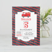 Invitation Motif de camion feu rouge Anniversaire (Debout devant)