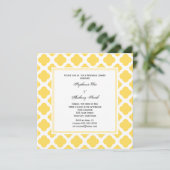 Invitation Motif quadrifolié jaune citron et blanc Monogram (Debout devant)