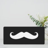 Invitation Moustache (Debout devant)