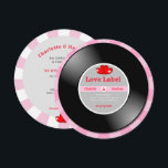 Invitation Musique Retro Vinyl Record<br><div class="desc">Un design cool avec un disque vinyle rétro et faux étiquette plus de mignons coeurs d'amour de style rockabilly. Il vous suffit de modifier vos données personnelles sans frais supplémentaires. Idéal pour les mélomanes ou les couples à la recherche d'un style rockabilly rétro.</div>