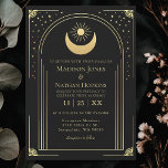 Invitation Mystical Black Gold Tarot Card Arch Wedding Invita<br><div class="desc">Ajoutez une touche de magie céleste à votre grand jour ! Ce mariage gothique de tarot mystique convie un design inspiré de tarot avec un soleil radieux, une lune et des étoiles en or contre un mystérieux arrière - plan noir. REMARQUE : L'or présenté dans ce design n'est PAS un...</div>