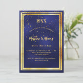 Invitation Naissance de l'année de confetti bleu marine (Debout devant)