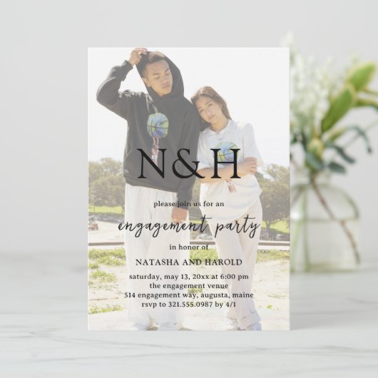 Invitation Natasha Photo Monogramme Parti d'engagement modern (Debout devant)