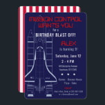 Invitation Navette spatiale / Anniversaire des astronautes<br><div class="desc">Une image de modèle de la navette spatiale est imprimée devant ces invitations à thème de l'espace. Le texte avant est entièrement personnalisable pour convenir à vos propres détails de l'événement - utilisez simplement les modèles simples et fournis. L'exemple indique "Mission control veut vous" (dans une police de style LED...</div>