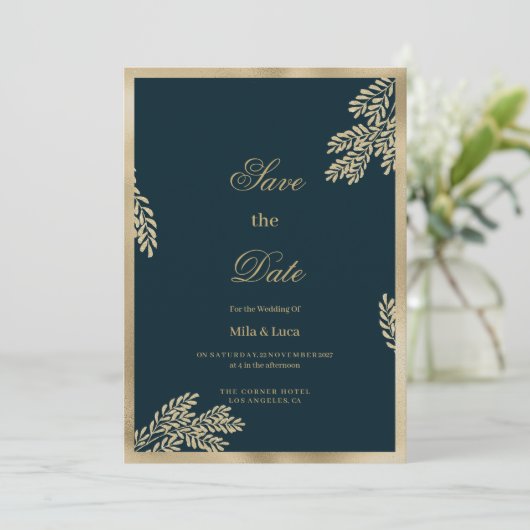 Invitation Navy blue gold glitter leaf floral Save the Date  (Debout devant)