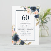 Invitation Navy & Blush Floral Élégant 60e anniversaire fête (Debout devant)