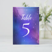 Invitation Nebula violette Art céleste Mariage spatial (Debout devant)