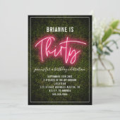 Invitation néon pour 30e anniversaire Thirty (Debout devant)