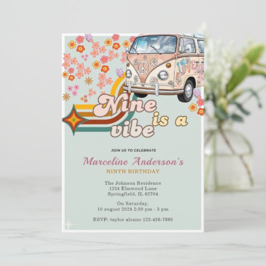 Invitation Neuf est Vibe Daisy Van Floral 9e anniversaire (Debout devant)