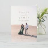 Invitation Neutre Minimaliste Chic Script Photo Mariage Invit (Debout devant)