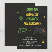 Invitation Niveau supérieur, jeu d'anniversaire activé (Devant / Derrière)