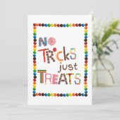 Invitation No Tricks just Traite Halloween Candy (Debout devant)