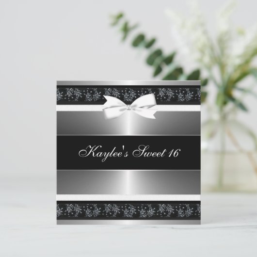 Invitation Noir Blanc Bow Sweet sixteen en argent Anniversair (Debout devant)