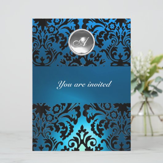 Invitation NOIR & BLEU DAMASK GEM PIERRE MONOGRAMME blanc (Debout devant)