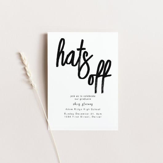 Invitation noire et blanche des casquettes du Off 