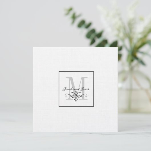 Invitation Noms faits sur commande de monogramme (Debout devant)