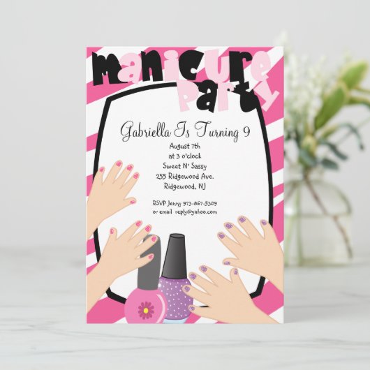 Invitation Nongles, ongles, ongles, manucure des ongles Spa f (Debout devant)