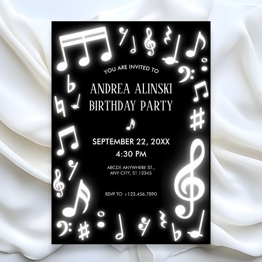 Invitation Notes de musique éclairées d'anniversaire
