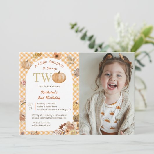 Invitation Notre Petit Citrouille 2e anniversaire Orange Fall (Debout devant)