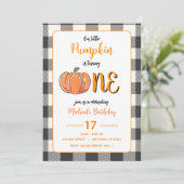 Invitation Notre Petit Citrouille Automne Flannel Boys Annive (Debout devant)