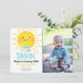 Invitation Notre petit garçon Sunshine Blue Bow Cravate Solei (Debout devant)
