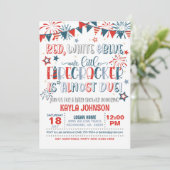 Invitation Notre petit pétard est presque dû Baby shower (Debout devant)