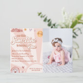 Invitation Notre petit soleil 1er anniversaire Rainbow Photo (Debout devant)