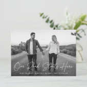 Invitation Notre route commence ici Photo Fiançailles Faire-p (Debout devant)