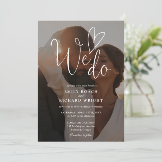 Invitation Nous aimons Élégant Script QR Code Mariage photo (Debout devant)