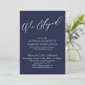 Invitation Nous avons élopé, élégante Simple Navy Blue Celebr (Debout devant)