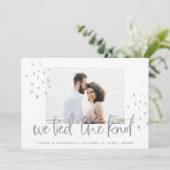 Invitation Nous avons lié le Mariage de texte Knot Silver (Debout devant)