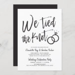 Invitation Nous avons lié le noeud | Post Wedding Party<br><div class="desc">Après la grande journée et les anneaux sont échangés invitations vos invités les plus honorés à une célébration. Cette invitation contient les mots "We Tied the Knot" en lettres de script fantaisistes. Vers le côté de ceci sont une paire d'anneaux mariages. Sous ce graphique unique se trouve un espace pour...</div>