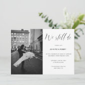 Invitation Nous Faisons Toujours Un Élégant Script Mariage An (Debout devant)