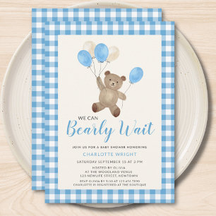 Invitation Nous pouvons à peine attendre Ours en peluche bleu