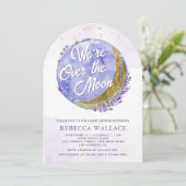 Invitation Nous sommes au-dessus du Baby shower Lavender Arch (Debout devant)