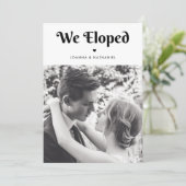 Invitation Nous sommes partis en elopement Typographie rétro  (Debout devant)