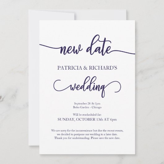 Invitation Nouvelle date de mariage reportée Navy Blue Script (Devant)