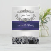 Invitation NYC Etched Skyline 2 Blanc, Bleu Ruban Sweet 16 (Debout devant)