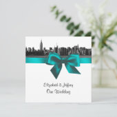 Invitation NYC large Skyline Etted BW Turquoise Mariage SQ (Debout devant)