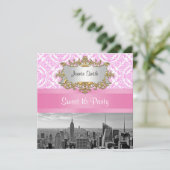Invitation NYC Skyline BW D4P Rose Damask Sweet 16 Party (Debout devant)