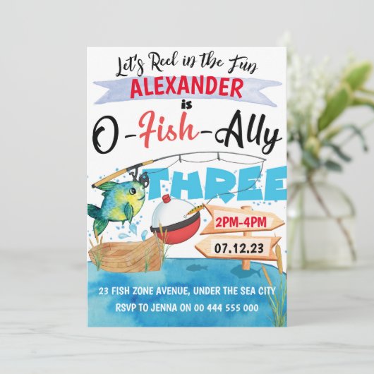 Invitation O-Fish-Ally Trois Pêche 3e anniversaire garçon (Debout devant)