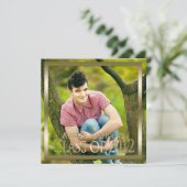 Invitation Obtention du diplôme marron de photo de feuillet (Debout devant)