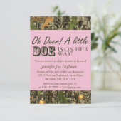 Invitation Oh le cerf commun, une petite daine est sur son (Debout devant)