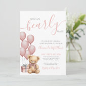 Invitation On peut attendre le Baby shower de fille rose (Debout devant)