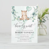 Invitation On peut attendre le Baby shower de garçon (Debout devant)